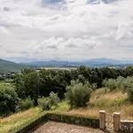 Lovely In With Kitchen Holiday home *
