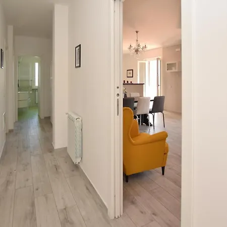 Lovely In With Kitchen 度假居 阿米里亚