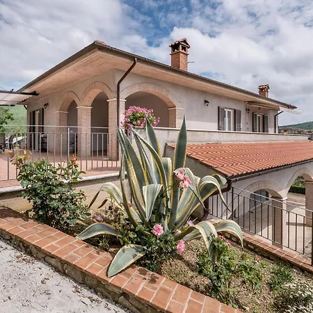 Lovely In With Kitchen 度假居 阿米里亚