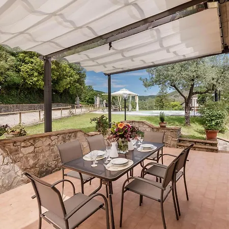 Lovely In With Kitchen Сasa de vacaciones