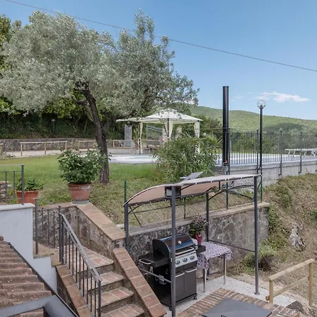 Lovely In With Kitchen 度假居 *